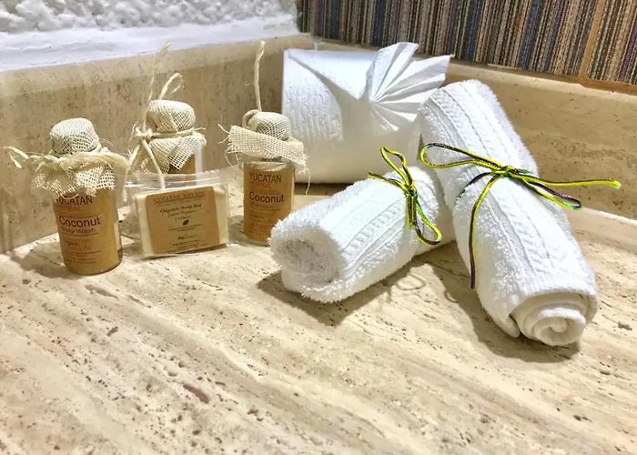 Seashore Apartment Cancun